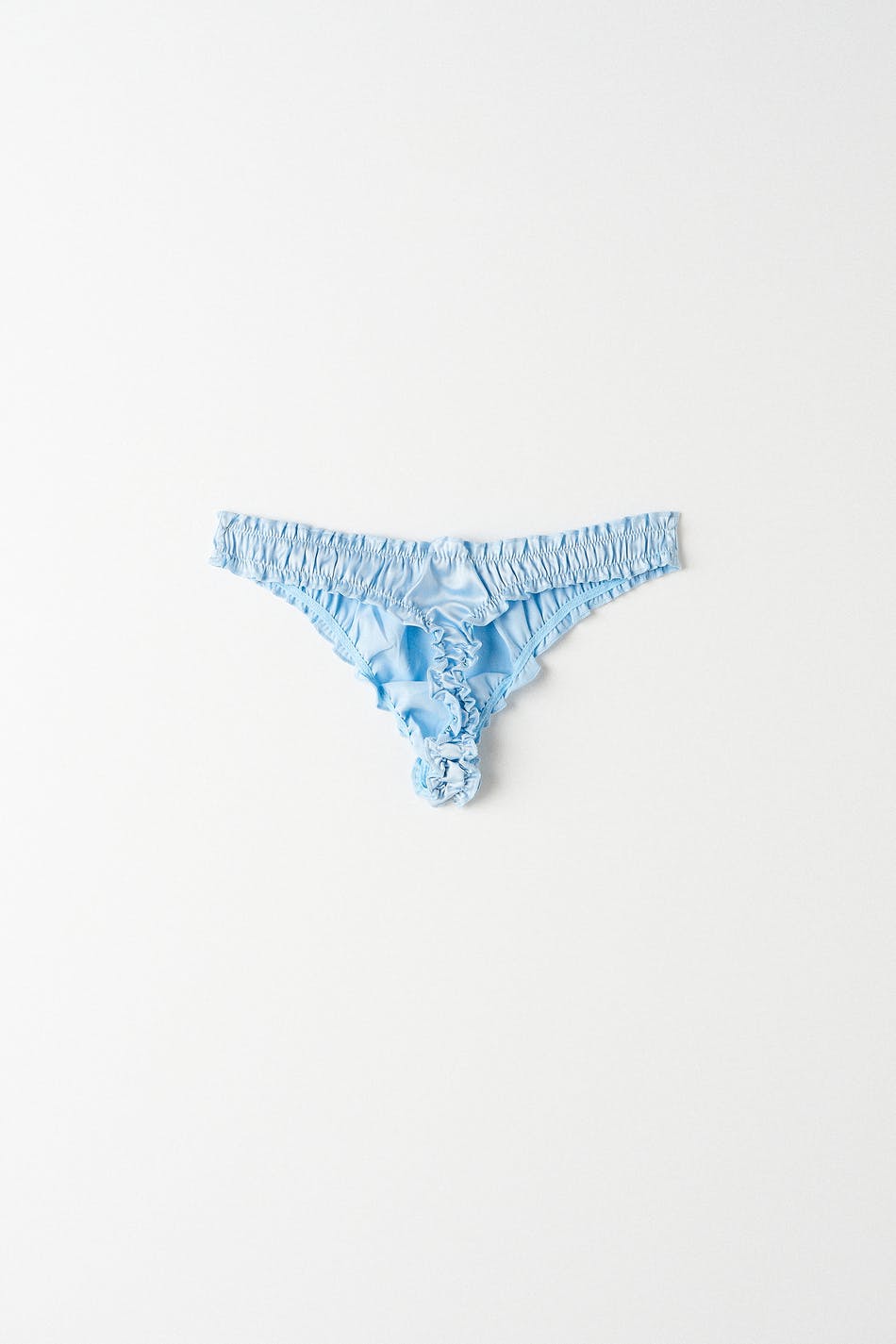 Eva satin string