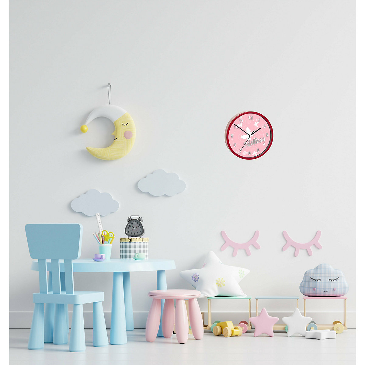 Kinder Wanduhr laufruhig personalisiert mit Name Schmetterling Altrosa