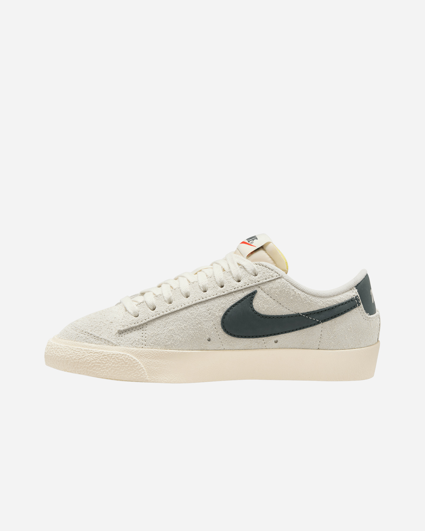 Buty sportowe Scarpe Nike Blazer Low '77 W FQ8060-002