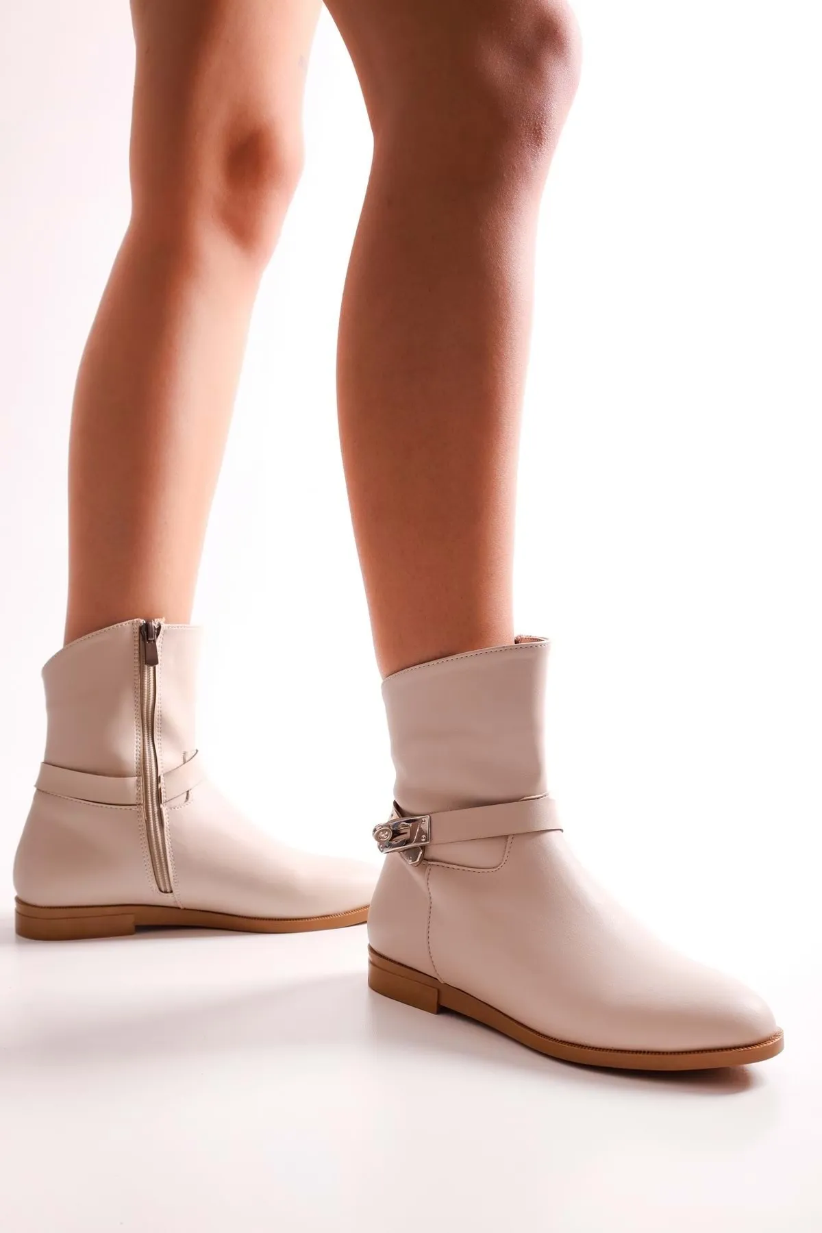 Shoeberry  Tiesel Beige Skin Damenstiefel mit Absatz Beige Skin