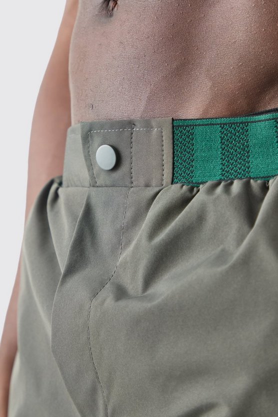 Super kurze smarte Badehose