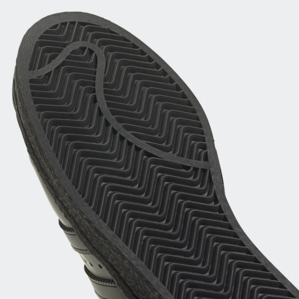 adidas Superstar 82 IG4691 / schwarz