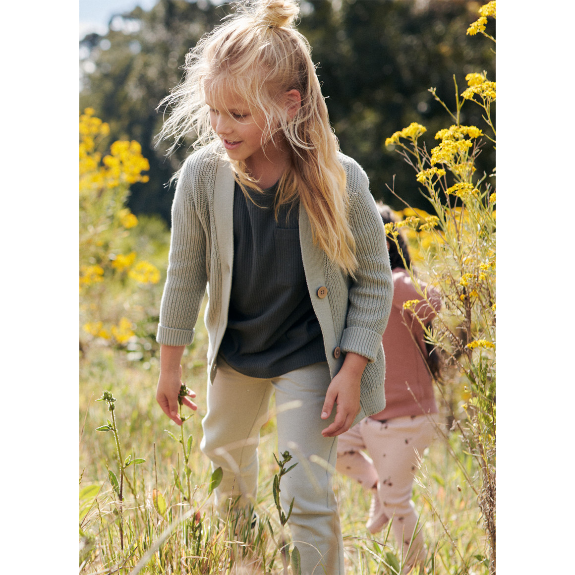Kinder Strickjacke mit Rippstruktur