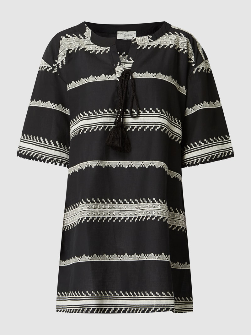 Kleid mit Allover-Muster in schwarz