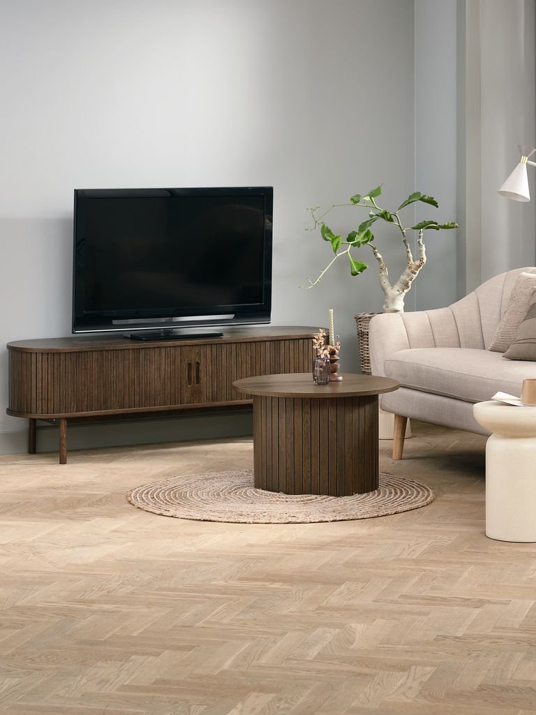 LYNGVIG Szafka pod TV LYNGVIG 160cm 2 drzwi boczne z roletami, ciemny dąb