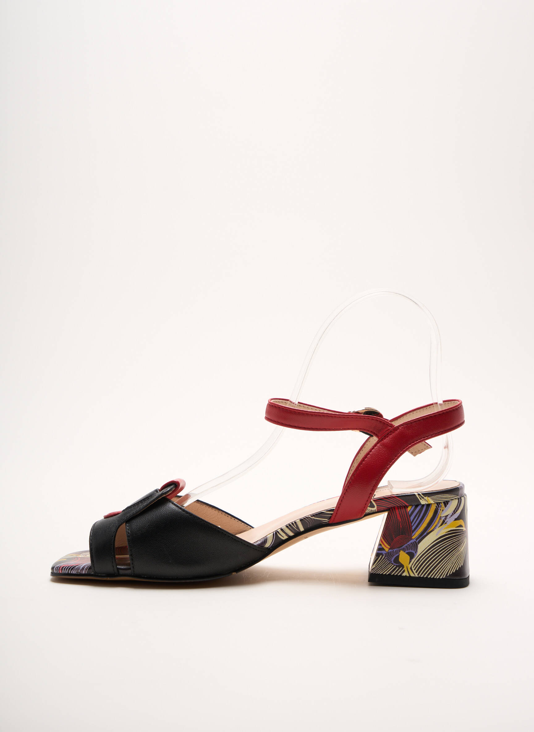 Metamorf Ose Sandales Nu Pieds Femme couleur noir