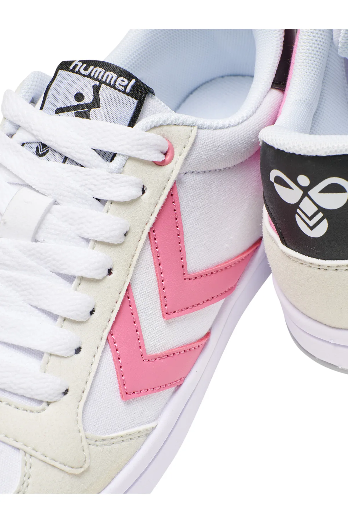 hummel  STADIL LIGHT CANVAS