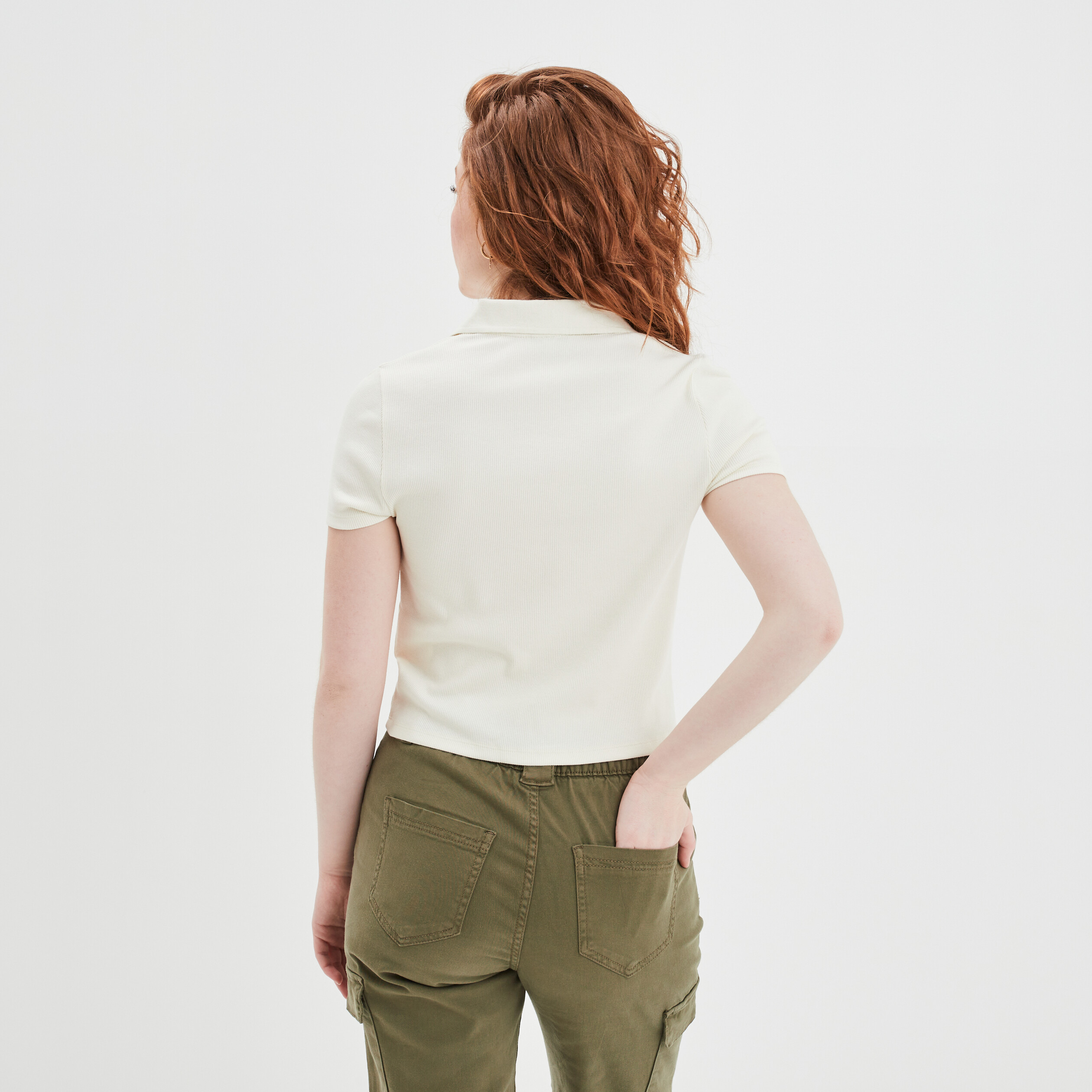 T-shirt col polo avec boutons ivoire femme | La Halle