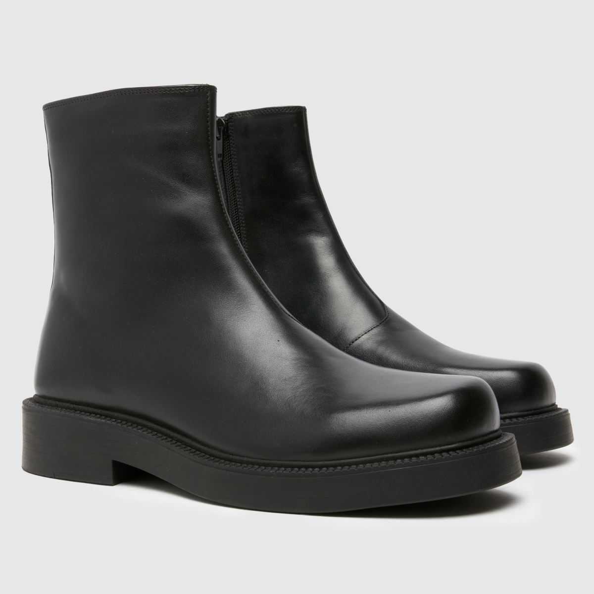 Schuh Dexton bőr csizma fekete színben
