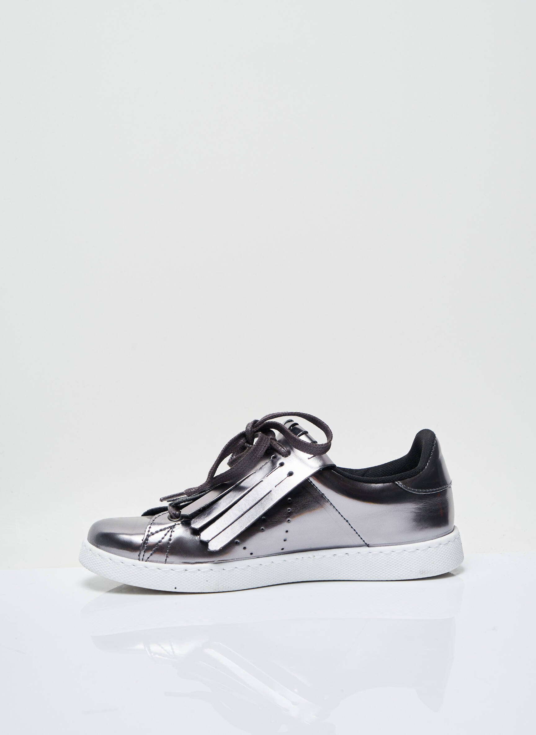 Victoria Baskets Femme couleur gris