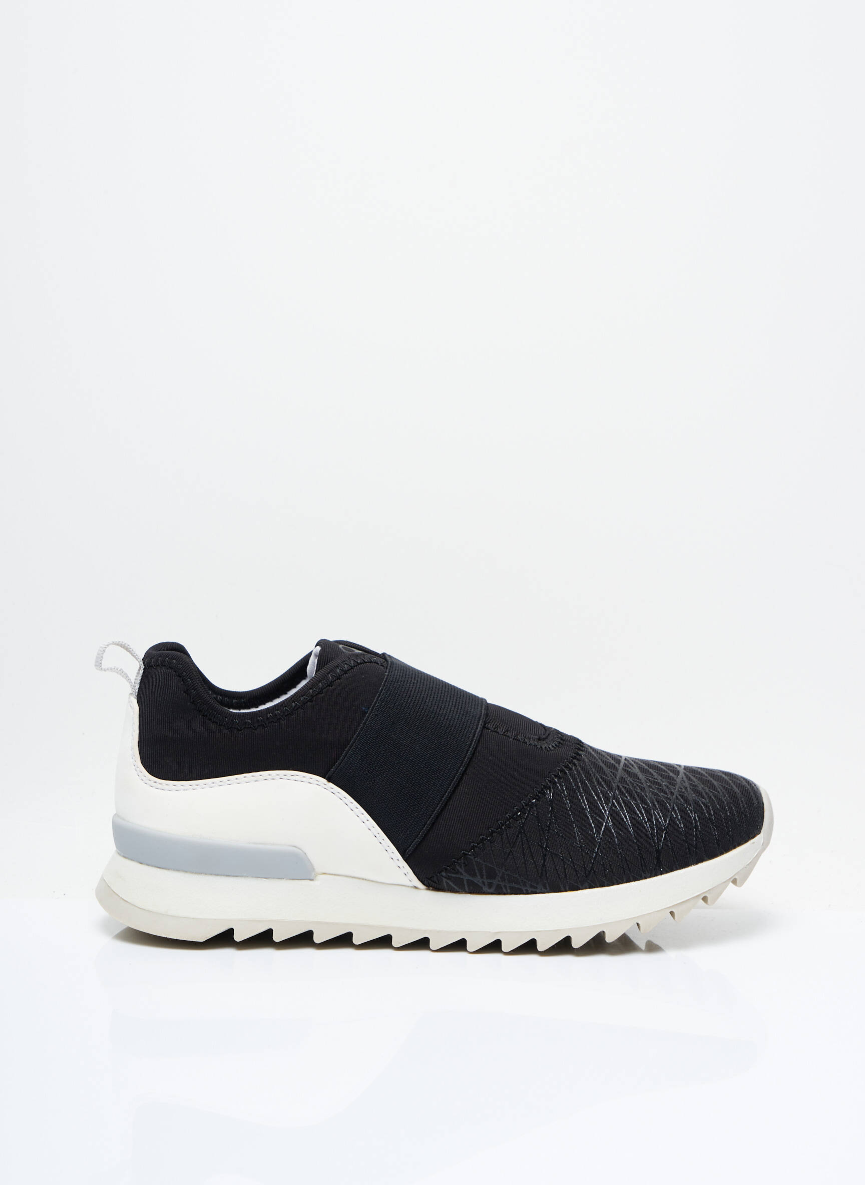 Benetton Baskets Femme couleur noir