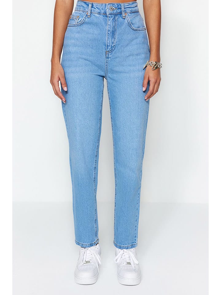 trendyol Jeans - Tapered fit - in Hellblau günstig kaufen