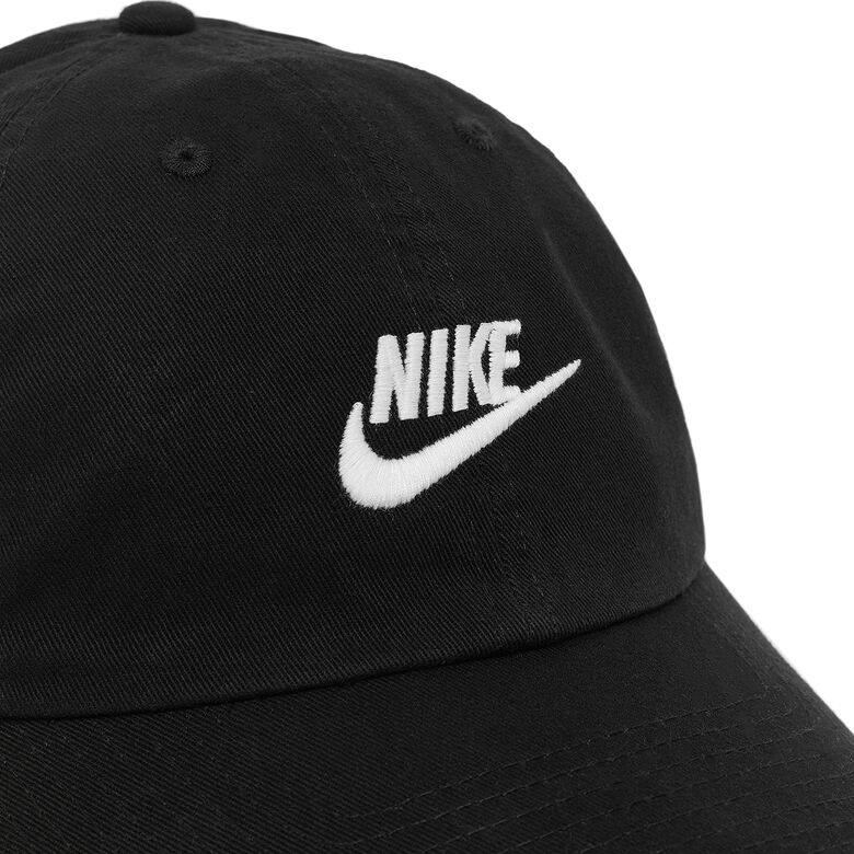 NIKE Club Cap Unstructured Futura Wash L black/white