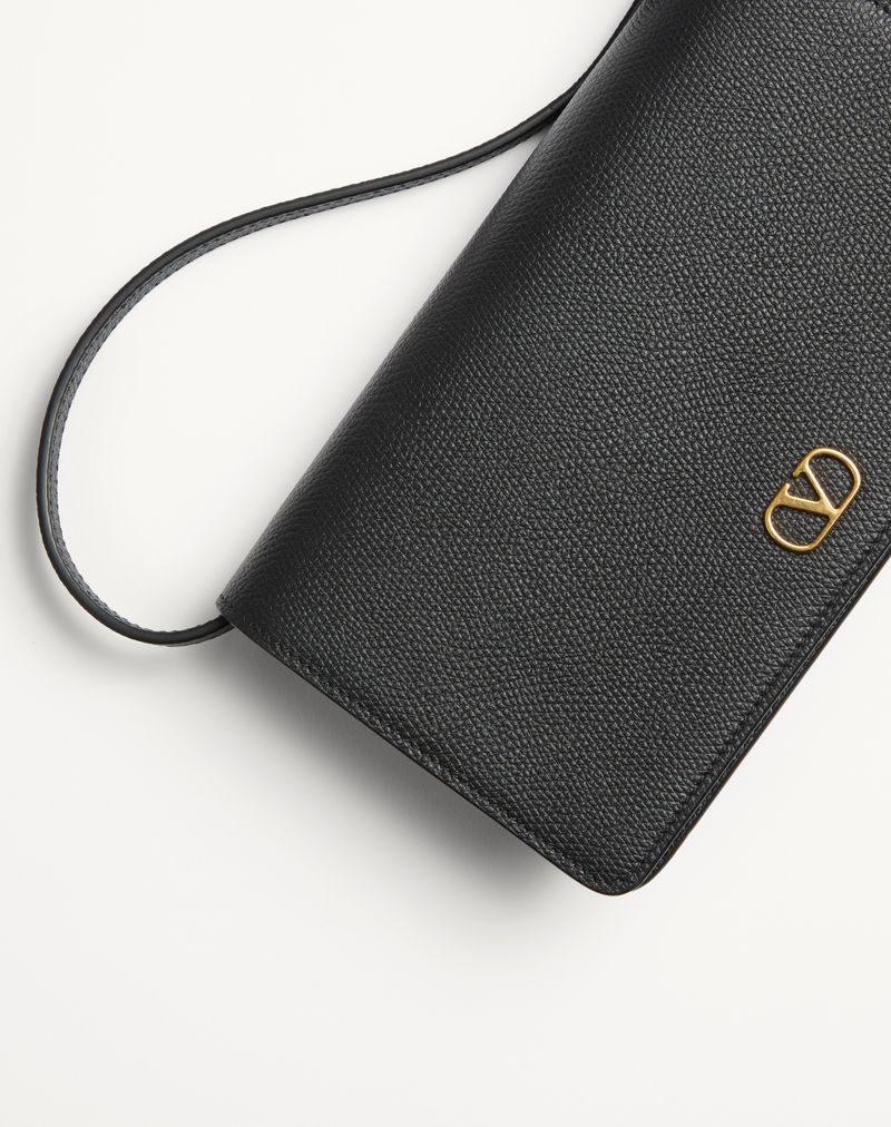 Mini Bolsa de Ombro VLogo Signature em Pele de Bezerro Granulada