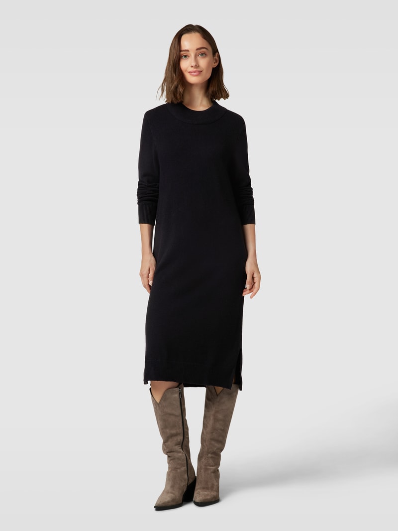 Knielanges Strickkleid mit Seitenschlitzen Modell 'Viril' in schwarz