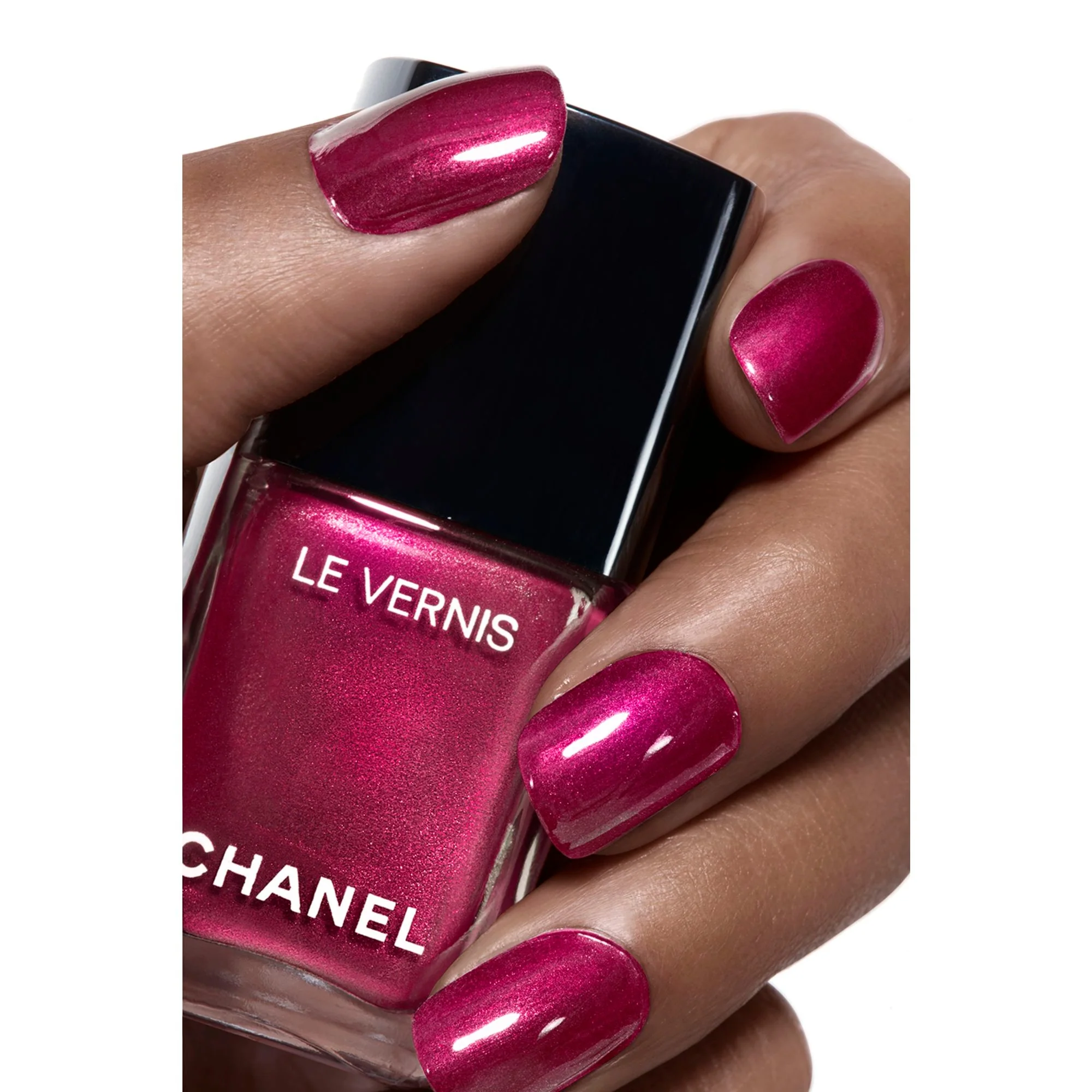LE VERNIS - COLOR Y BRILLO DURADEROS