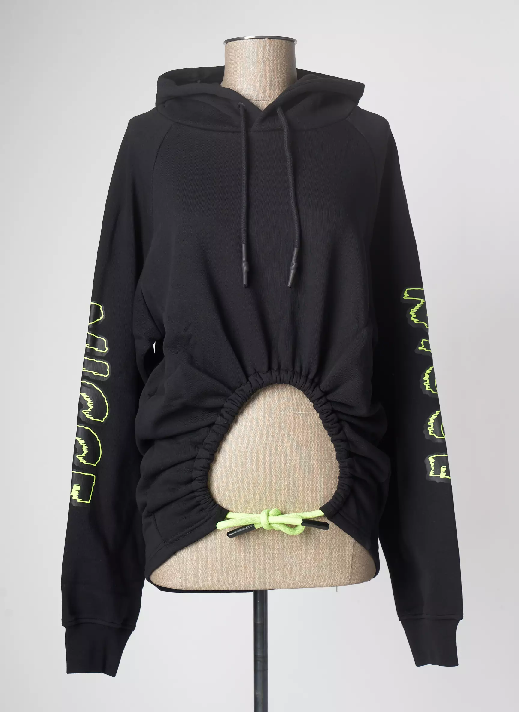 Nicce Sweats Femme couleur noir