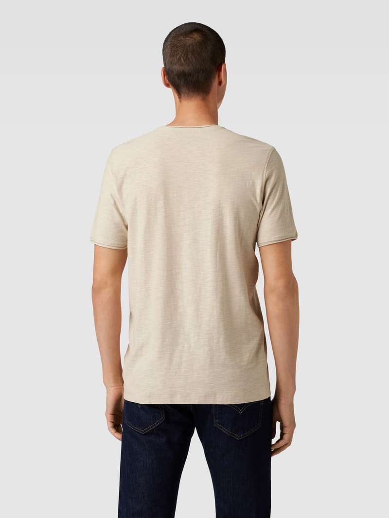Regular Fit T-Shirt aus Baumwolle mit V-Ausschnitt in stein