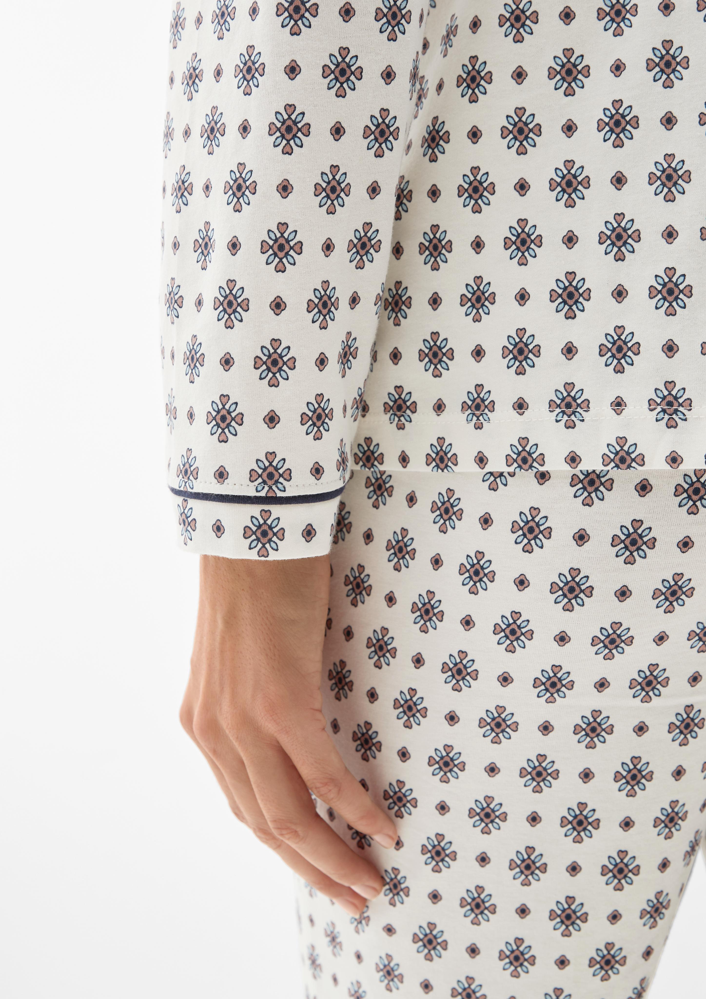 Langer Pyjama mit Print  6007471-8500