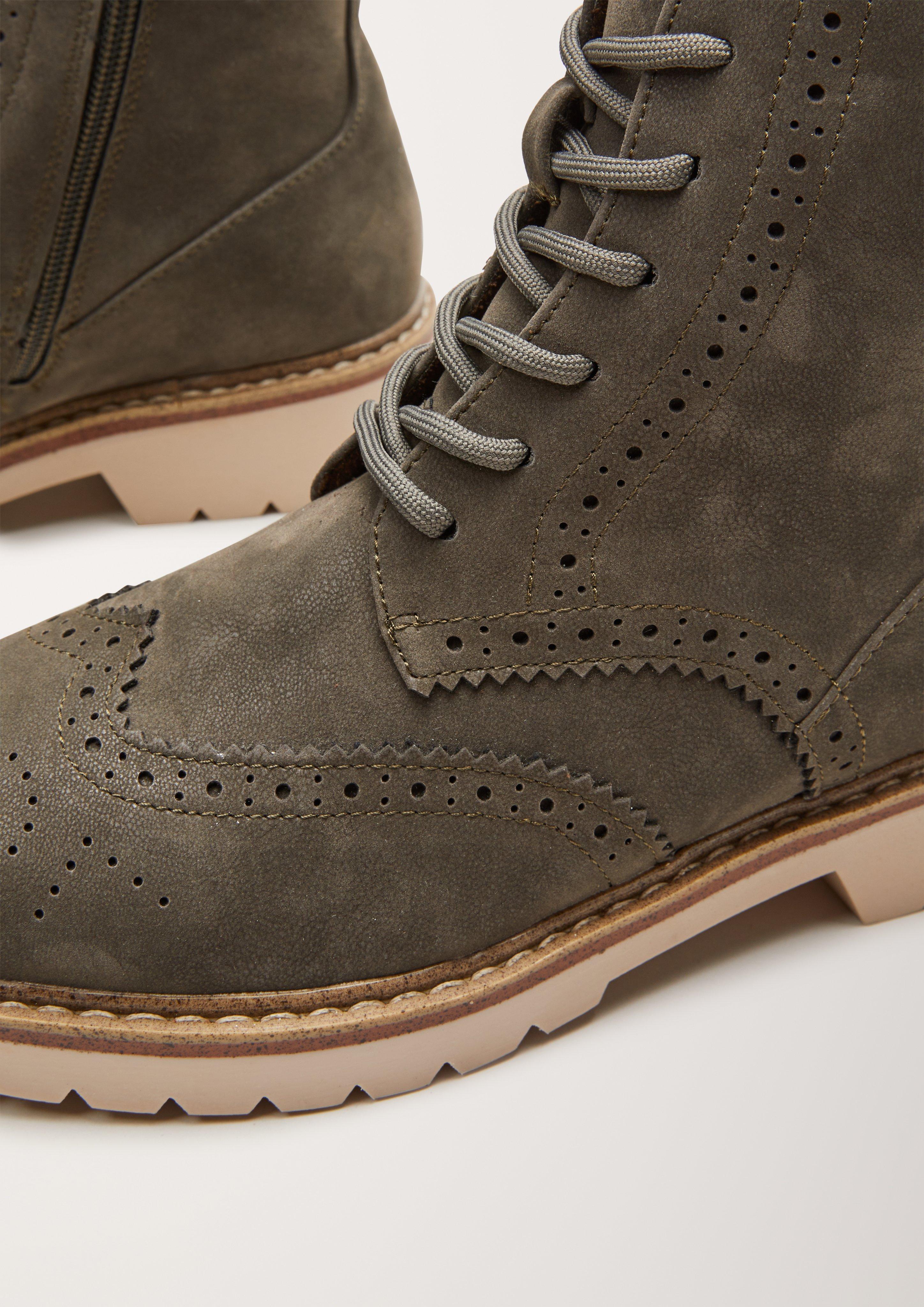 Stiefel im Brouge-Stil  101.107.101.25264-701