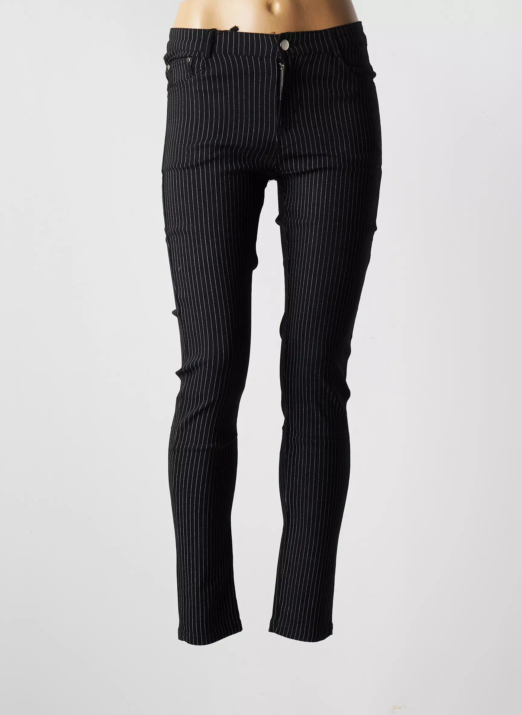 X Max Pantalons Slim Femme couleur noir