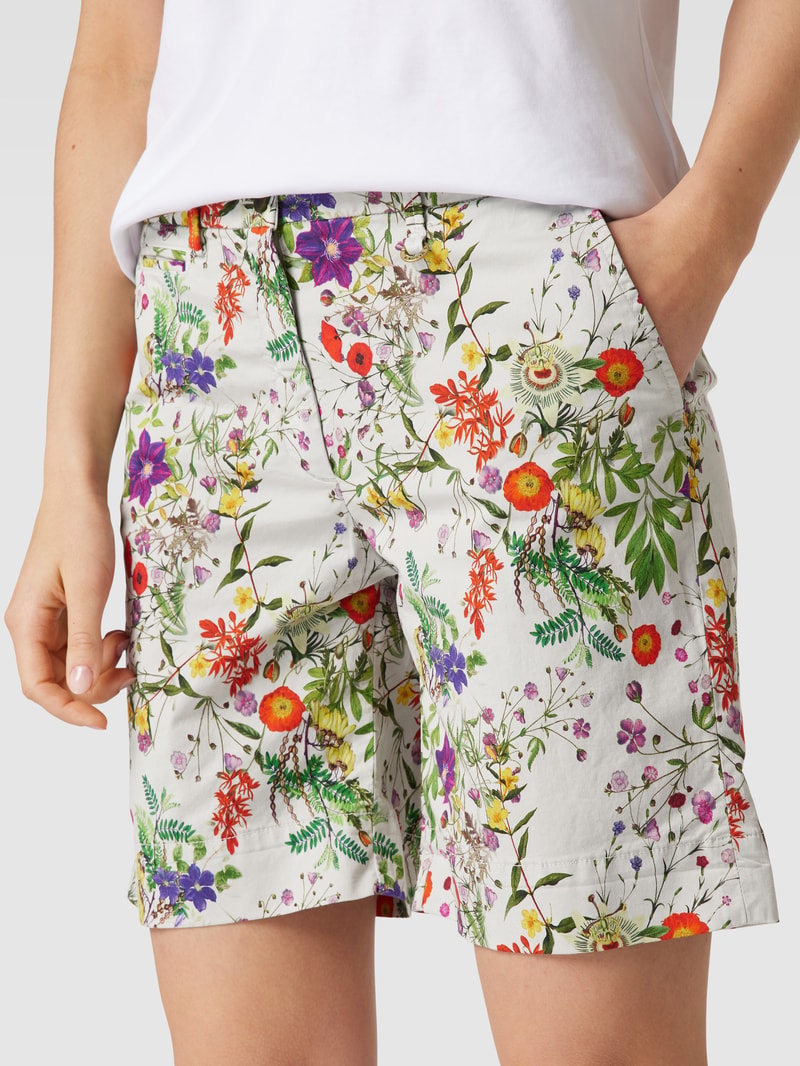 Bermudas mit Allover-Muster Modell 'JACQUELINE CURVY' in offwhite