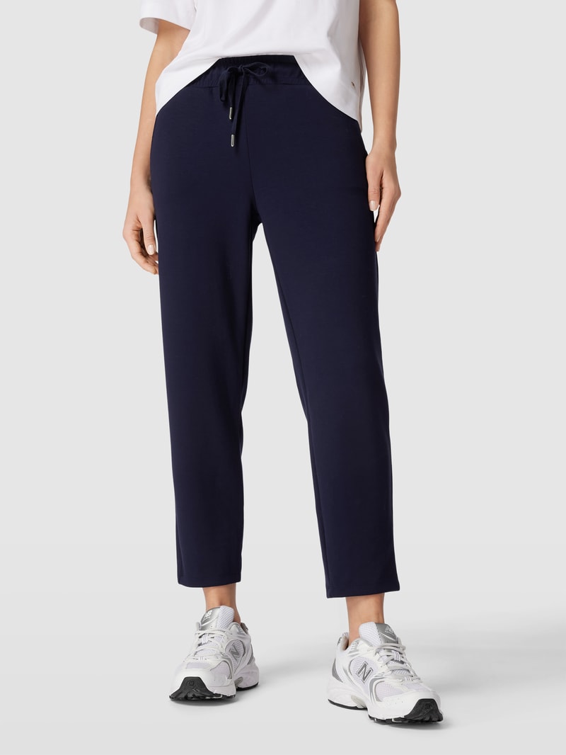 Sweatpants mit Paspeltaschen am Gesäß in dunkelblau