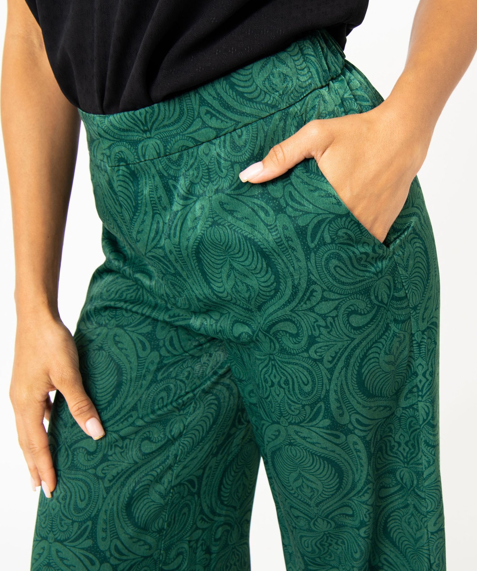 Pantalon large en satin fluide imprimé femme imprime | GEMO