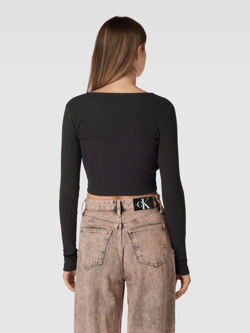 Cropped Longsleeve mit Label-Patch in black