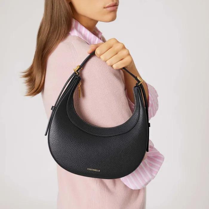 Coccinelle Whisper