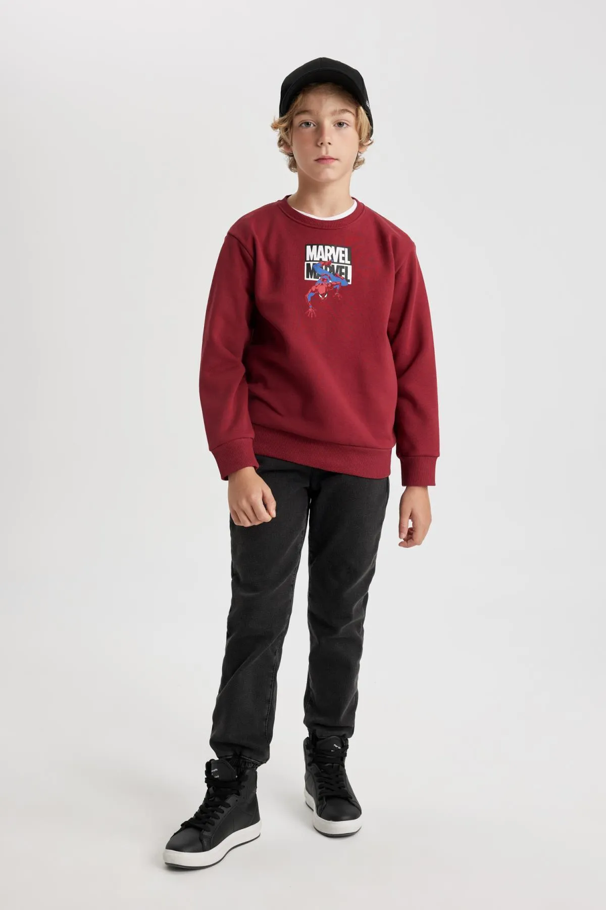 DeFacto  Dickes Marvel Spiderman-Sweatshirt mit Rundhalsausschnitt für Jungen