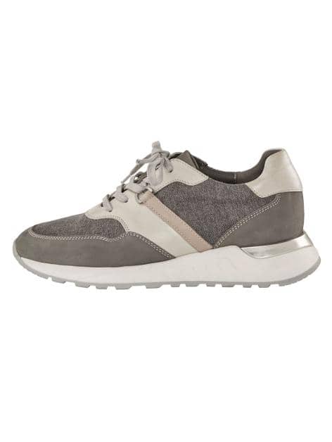Schnürschuh