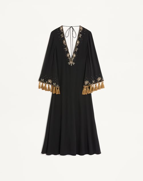 Vestido midi de georgette leve bordado