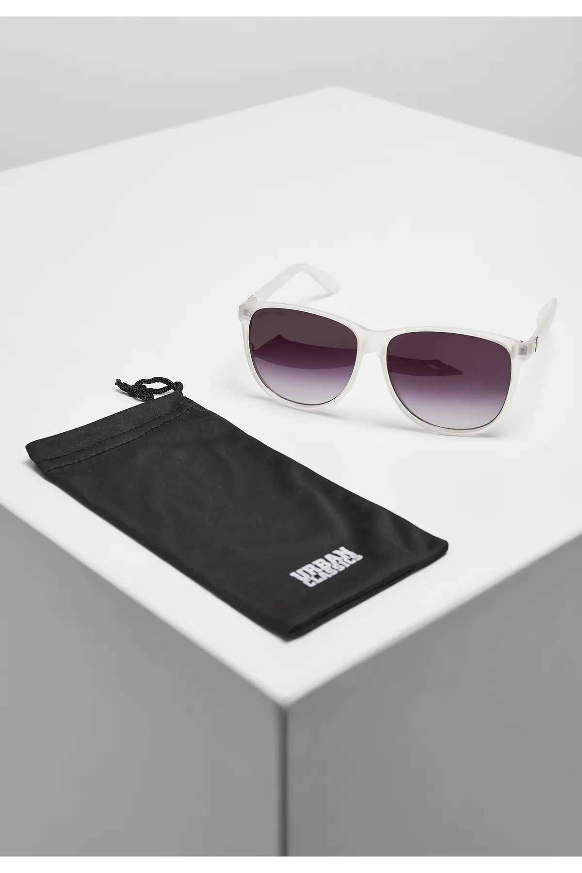 Urban Classics  Accessoires Sonnenbrillen Chirwa UC