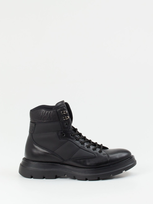Boots-47010090700 Konstantin Starke