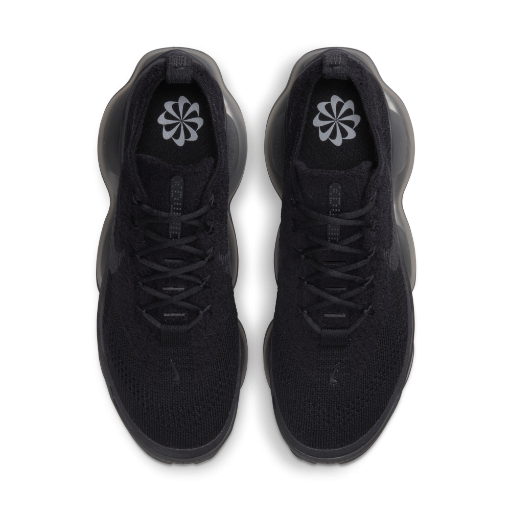 Nike Air Max Scorpion WMNS Flyknit DJ4702 002 / schwarz