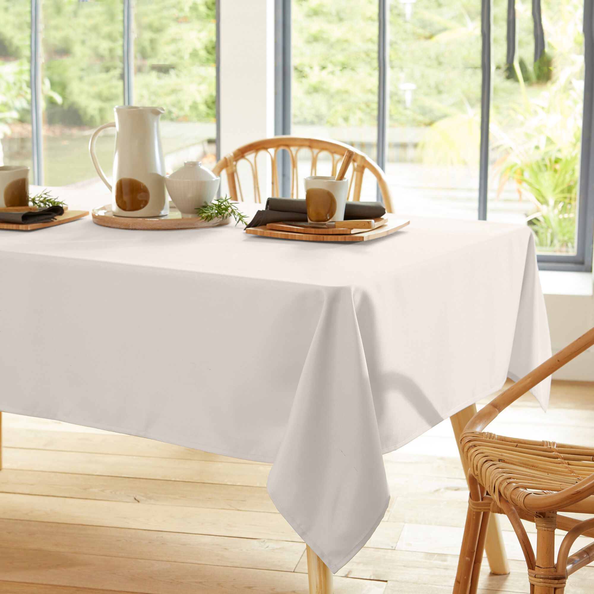 Nappe unie entretien facile
