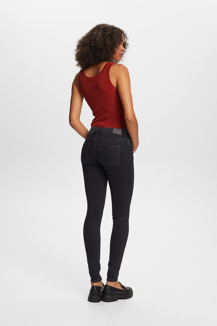 Recycelt: Skinny Jeans mit mittelhohem Bund