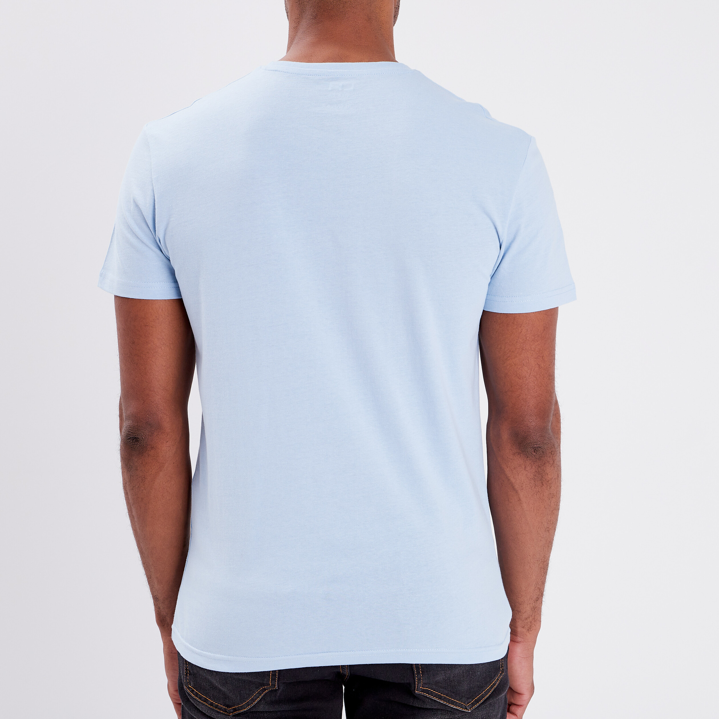 T-shirt manches courtes coton col V bleu ciel homme | La Halle