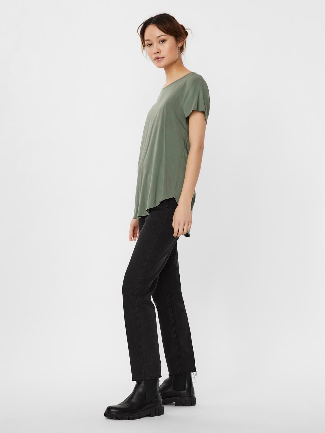 VMBECCA Top