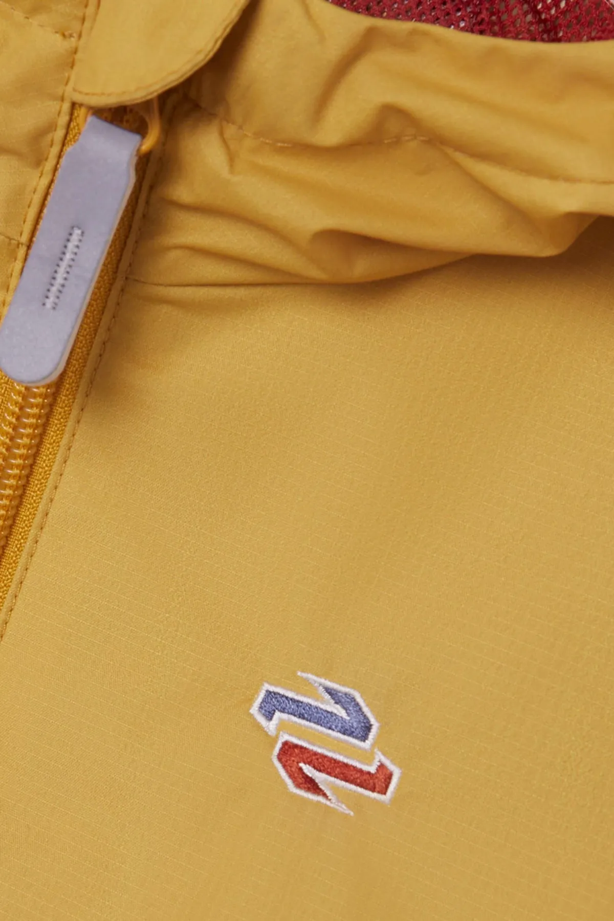 name ıt  NMNMONDAY JACKET TB