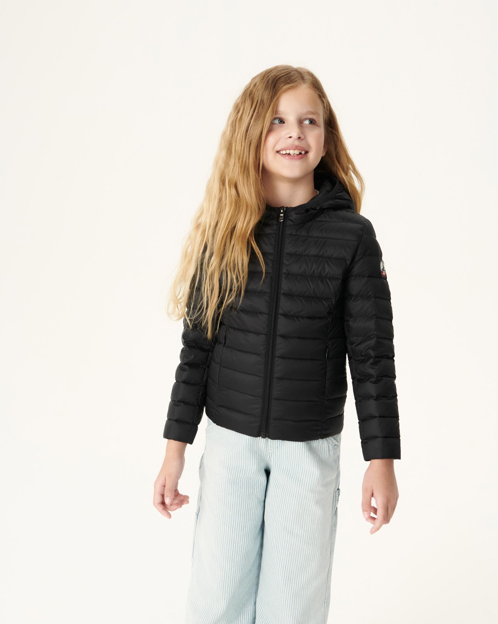Doudoune légère à capuche enfant Noir Carla