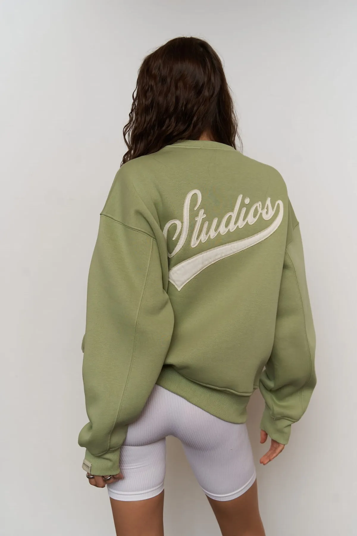 MAİ COLLECTİON  Street Studios Çağla Oversize-Sweatshirt