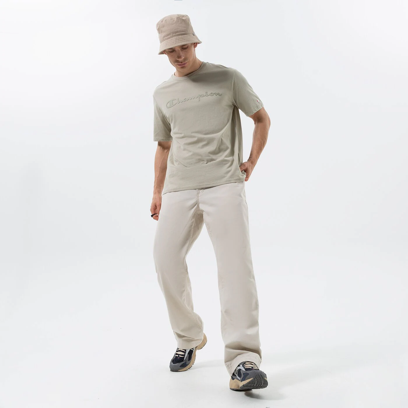 CHAMPION T-SHIRT CREWNECK T-SHIRT Grau