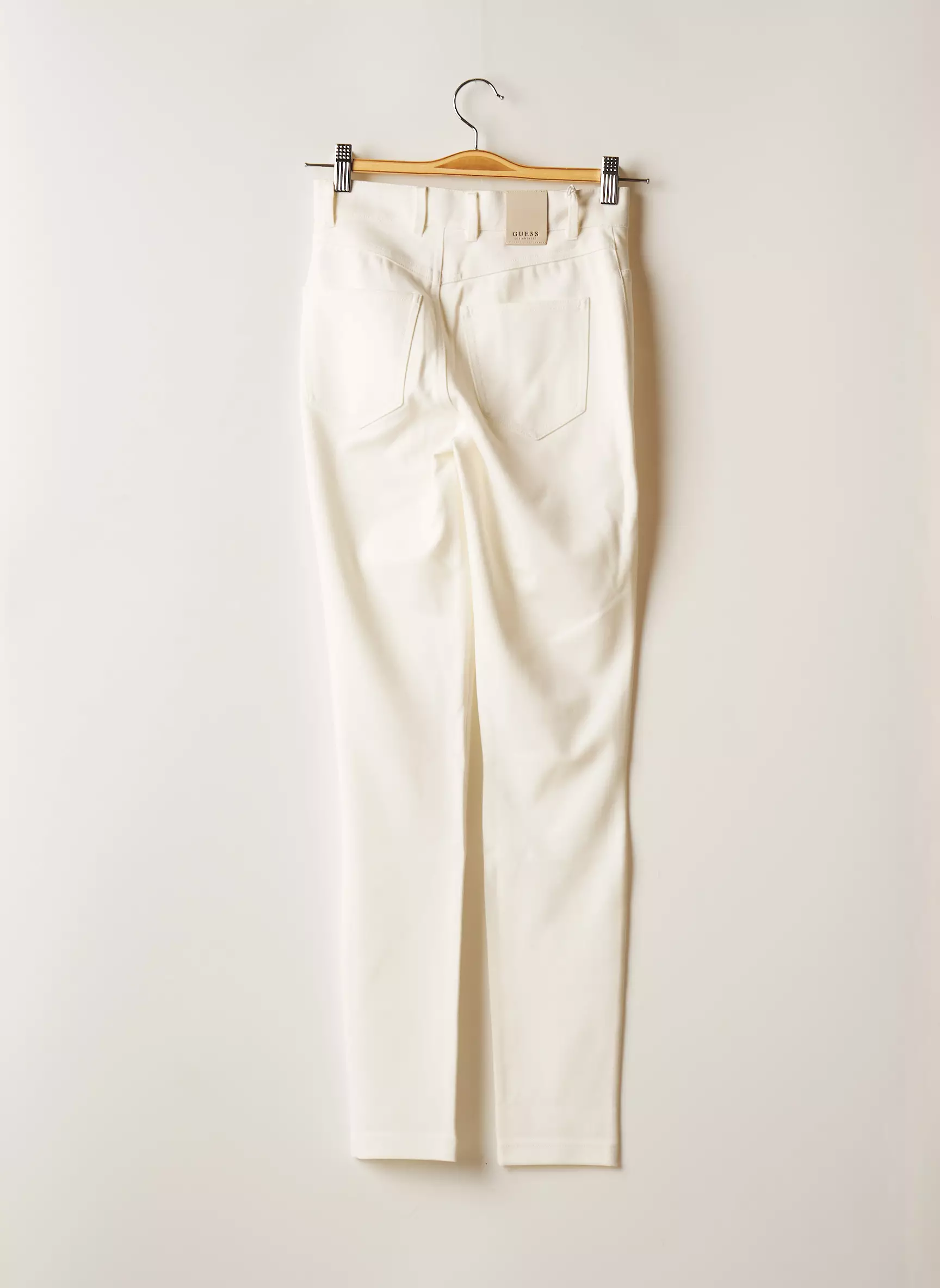 Guess Pantalons Slim Femme couleur blanc