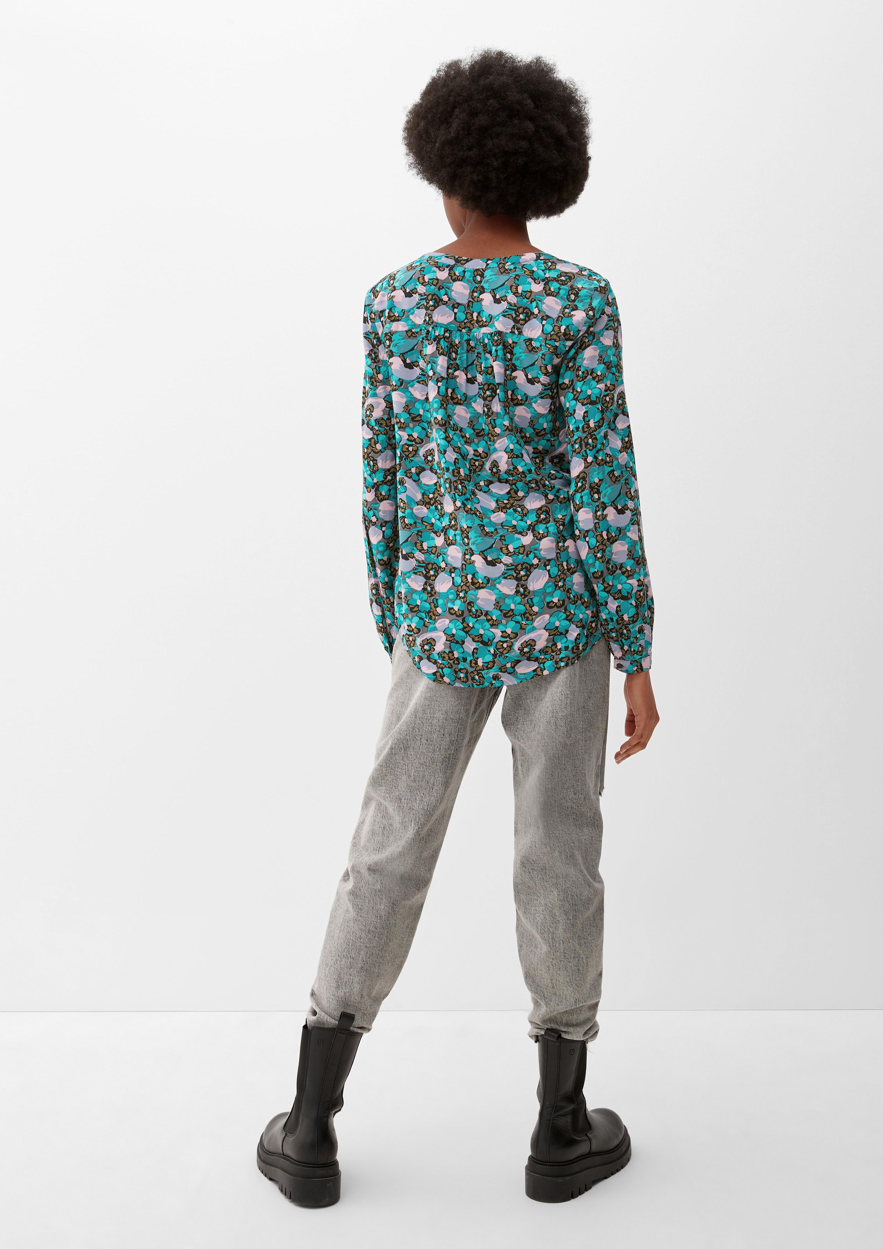 Viskosebluse mit Alloverprint  2117729-52A2