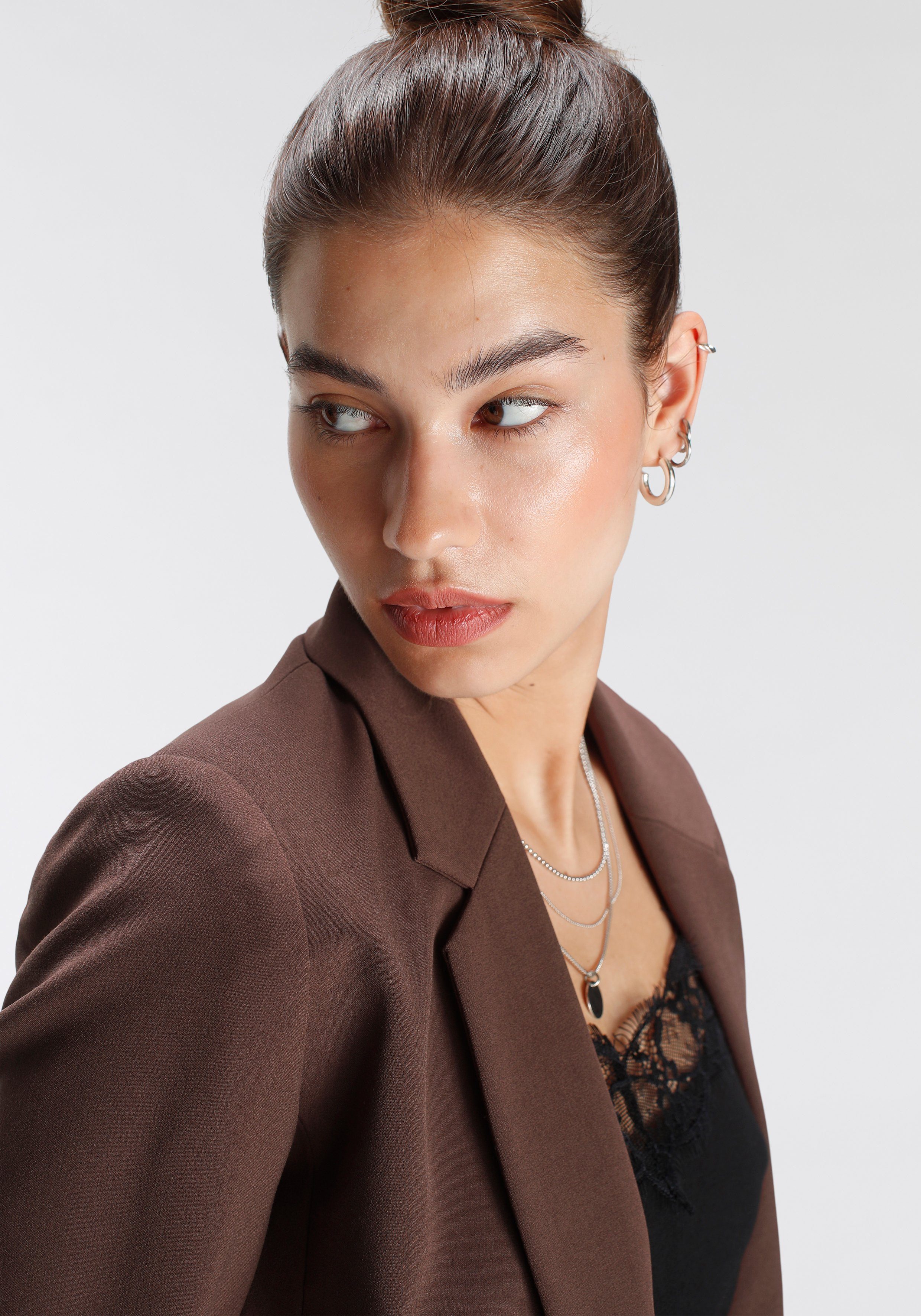Tamaris Kurzblazer in Trendfarbe