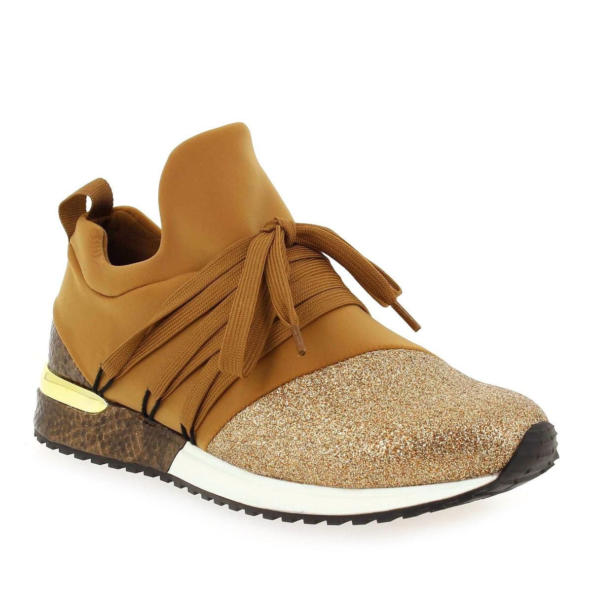 Reqins  ILAN - camel brillant