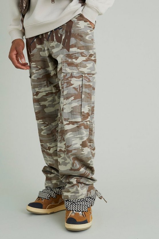 Lockere Camouflage Cargo-Hose mit Slogan-Print