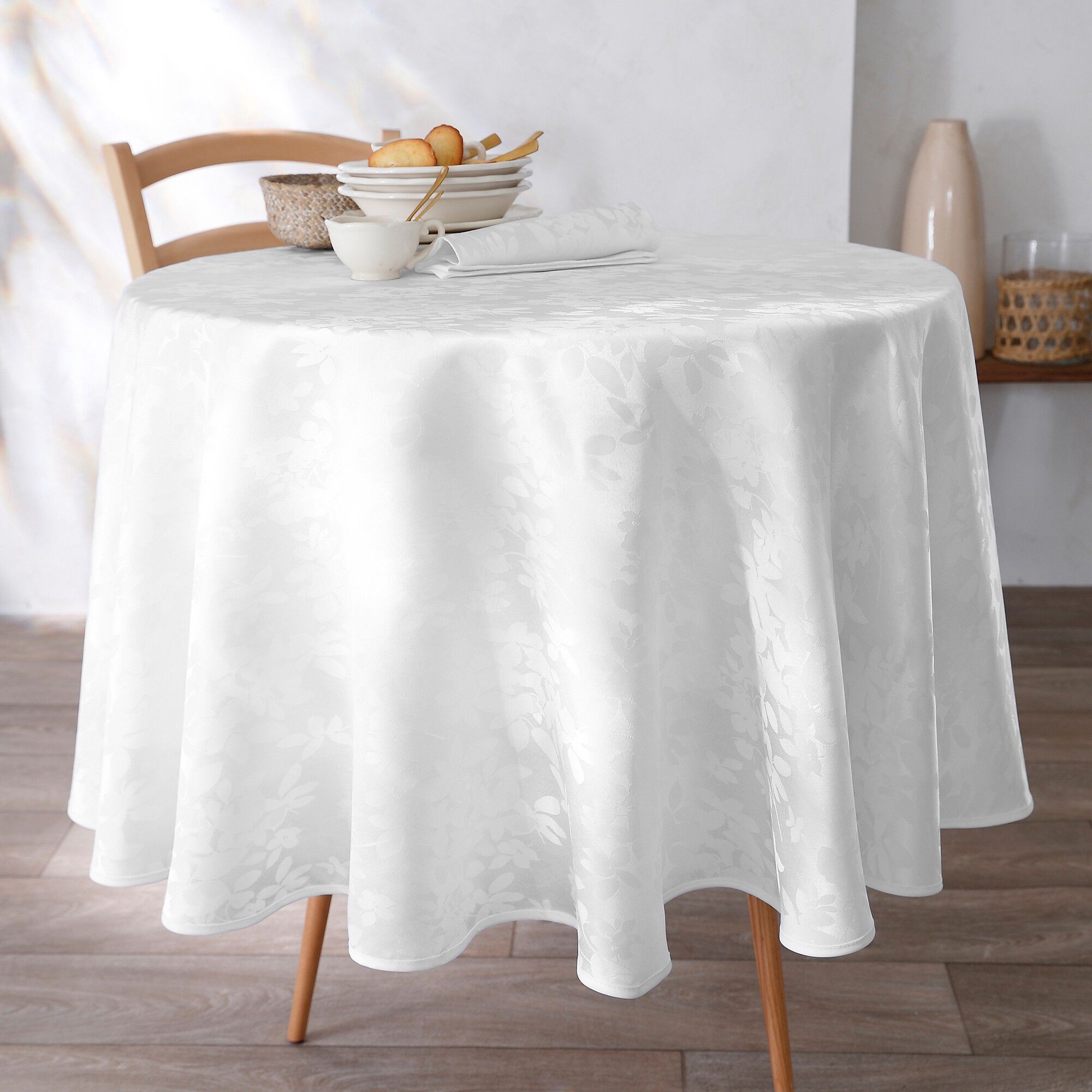 Nappe damassée feuillages Colombine